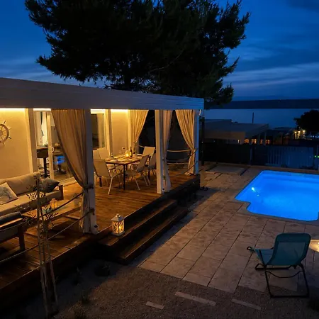 Apartment Salvia Beachside Homes With Private Pools Neviđane